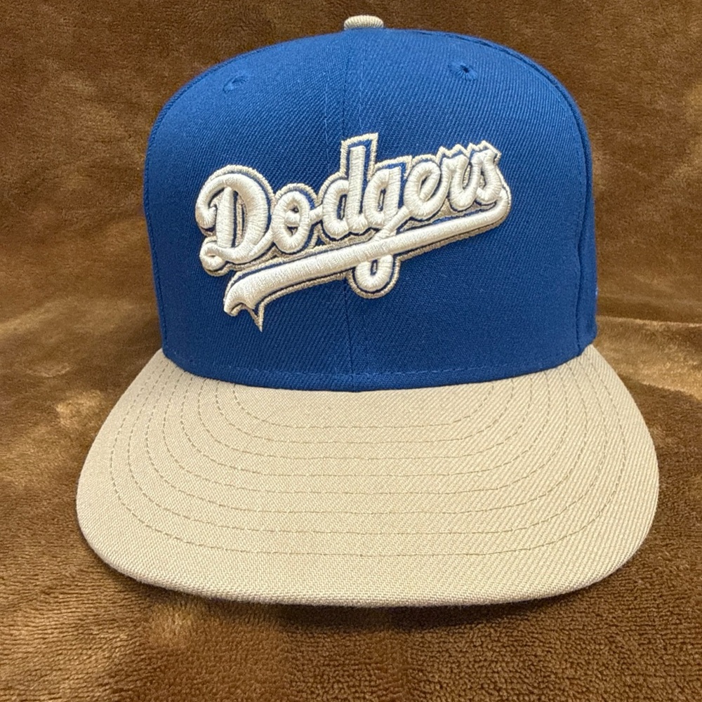New Era Blue and Cream Fitted Cap
